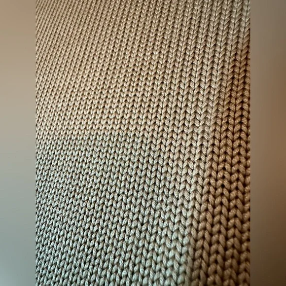 Lauren Ralph Lauren 100% Silk Sleeveless Turtleneck – Size M - Picture 11 of 11